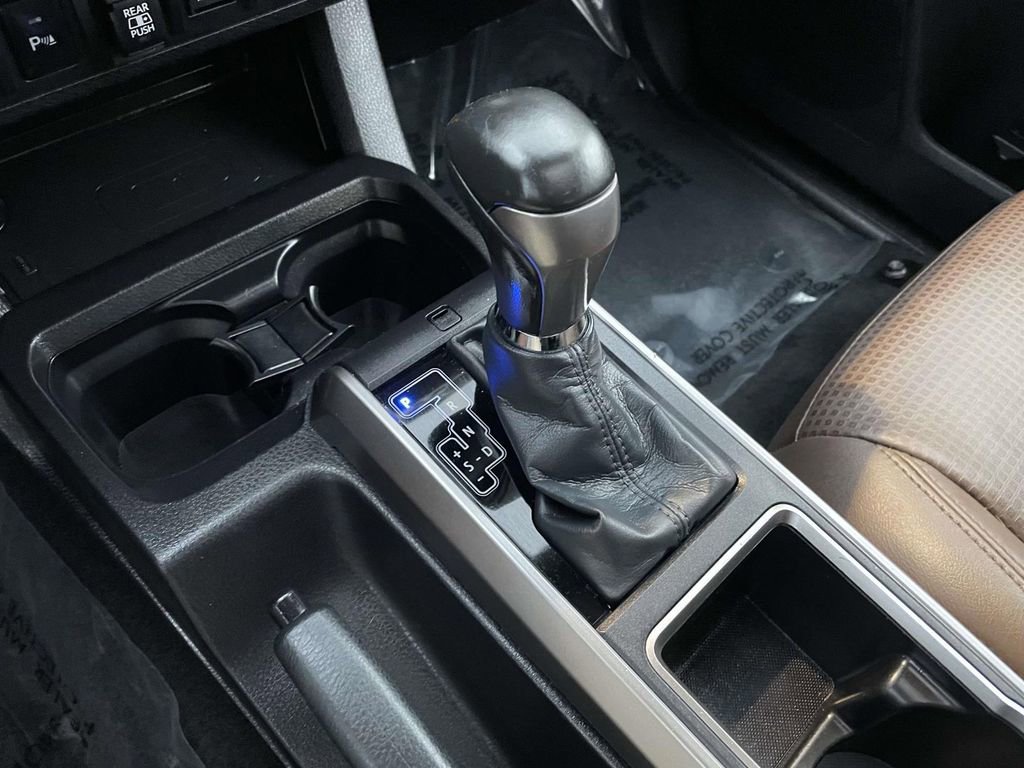 Used 2023 Toyota Tacoma Limited image 43