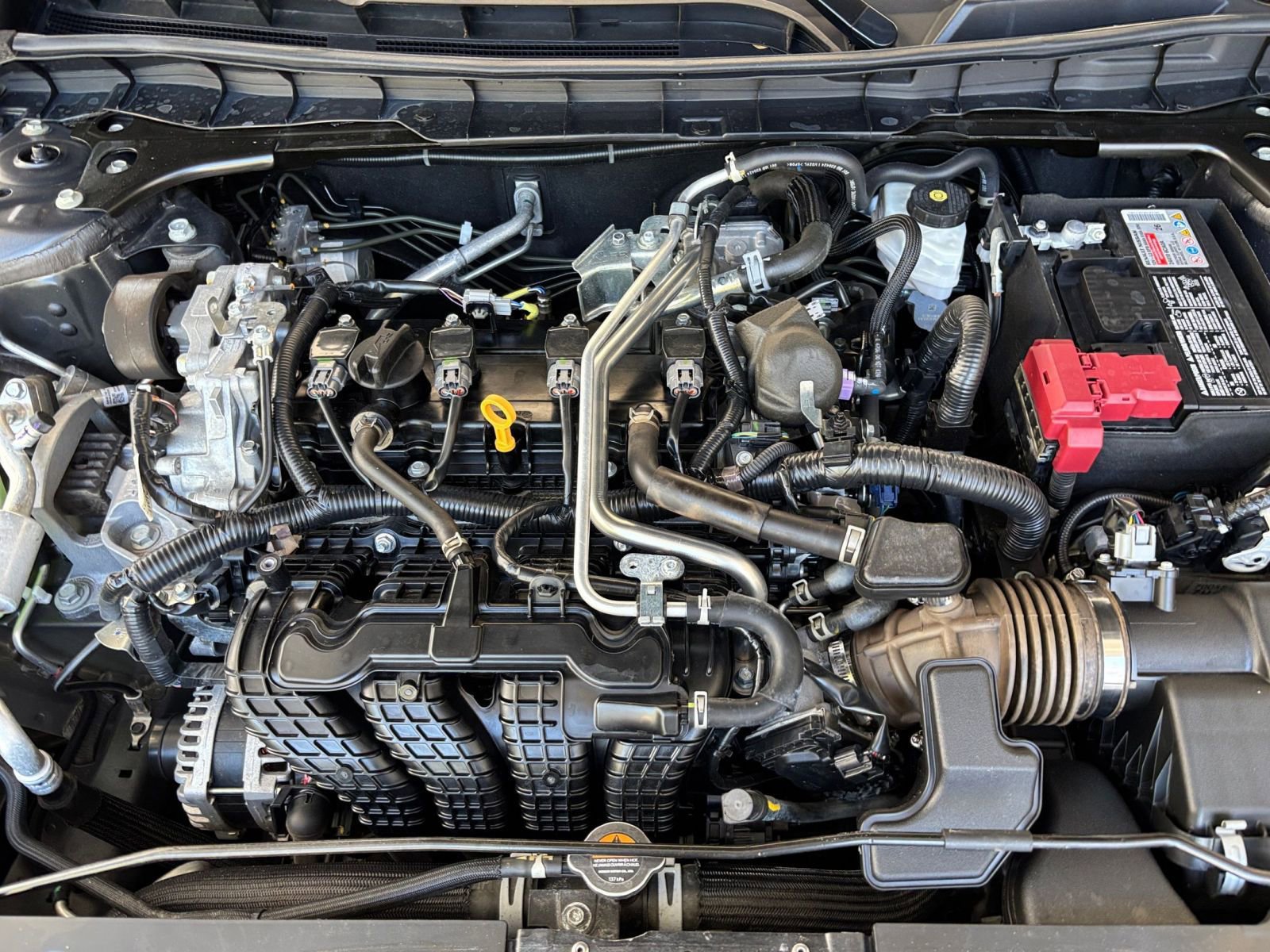 Used 2025 Nissan Altima 2.5 SV FWD image 32