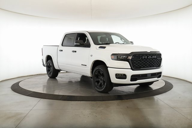 New 2026 RAM 1500 4x4 Crew Cab image 2
