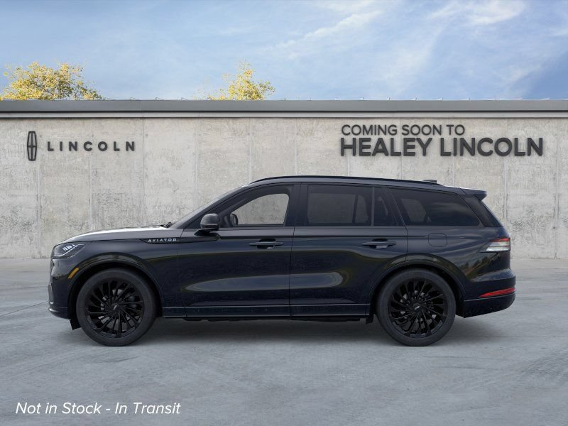 New 2026 Lincoln Aviator Reserve w/ Jet Appearance Package AWD/4WD image 3