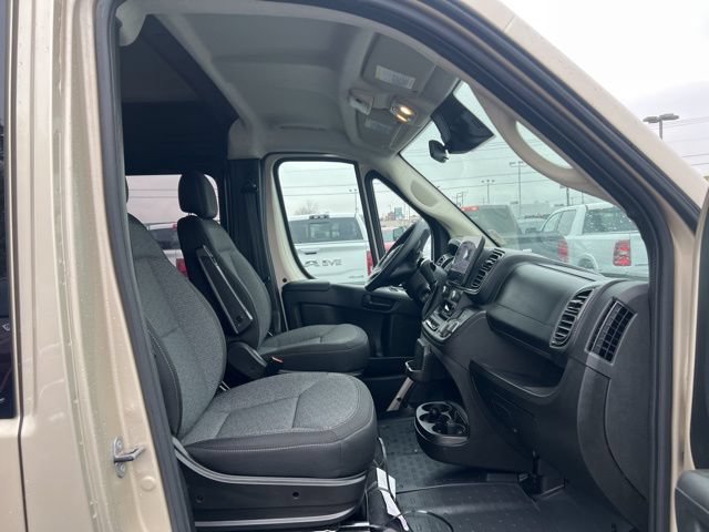 Used 2025 RAM ProMaster 2500 w/ Crew Van Package FWD image 12