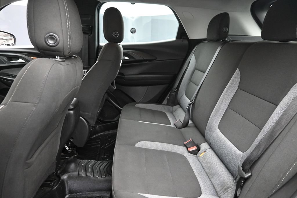 Used 2022 Chevrolet TrailBlazer LS AWD/4WD image 12