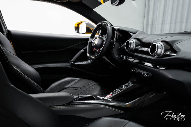 Used 2018 Ferrari 812 Superfast image 51