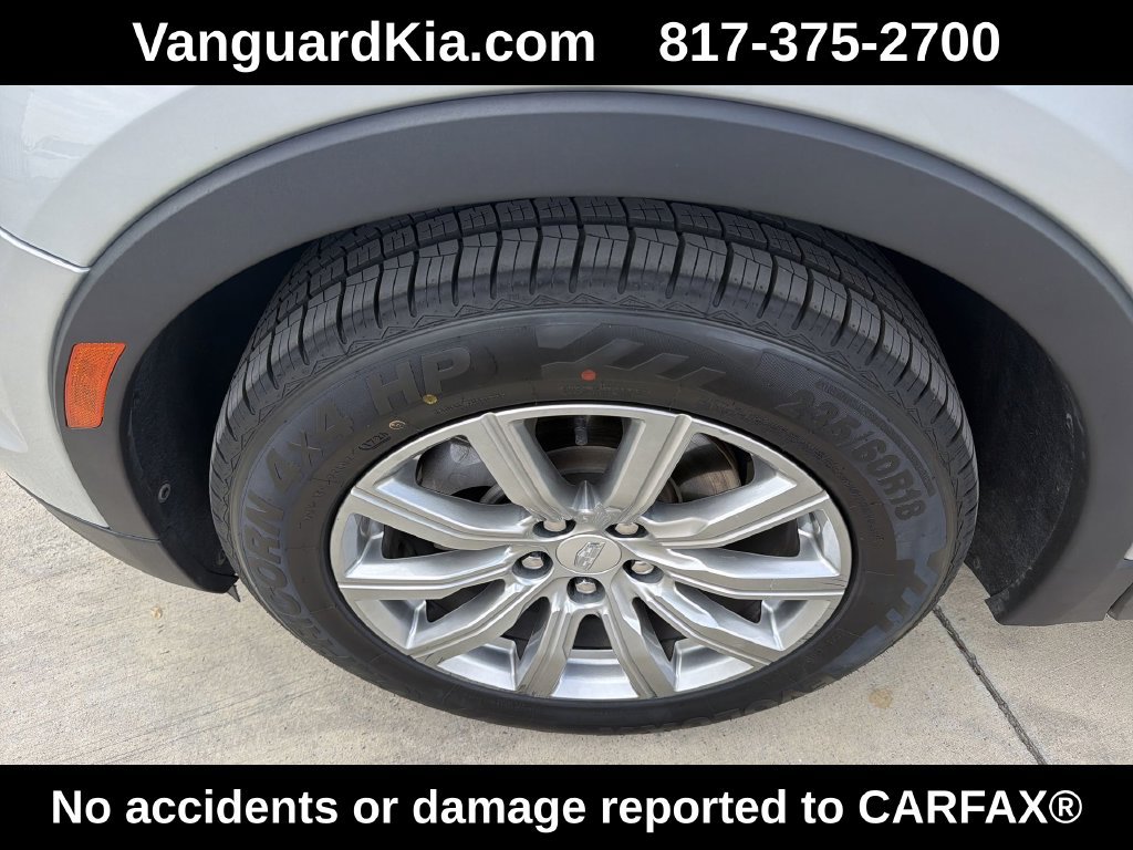Used 2020 Cadillac XT4 Premium Luxury FWD image 21