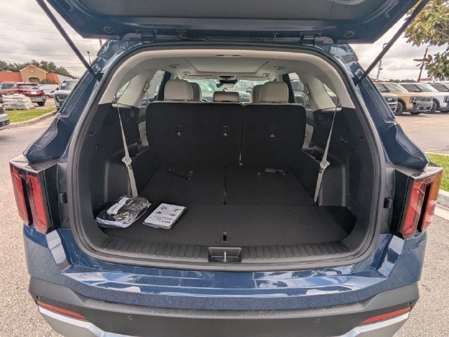 New 2026 Kia Sorento S FWD image 14