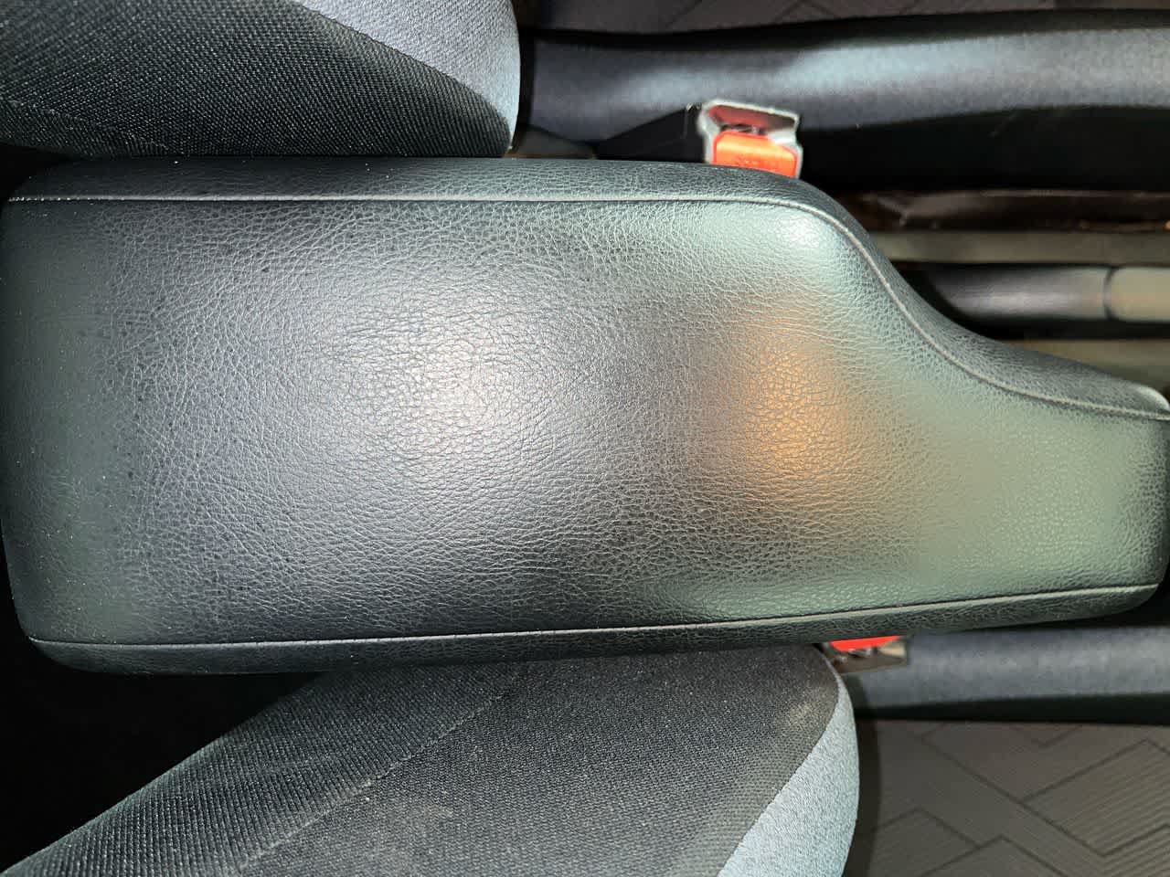 Used 2025 Nissan Versa SV FWD image 22