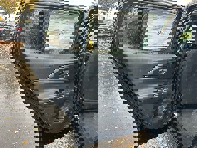 New 2026 Chevrolet Equinox EV LT image 11