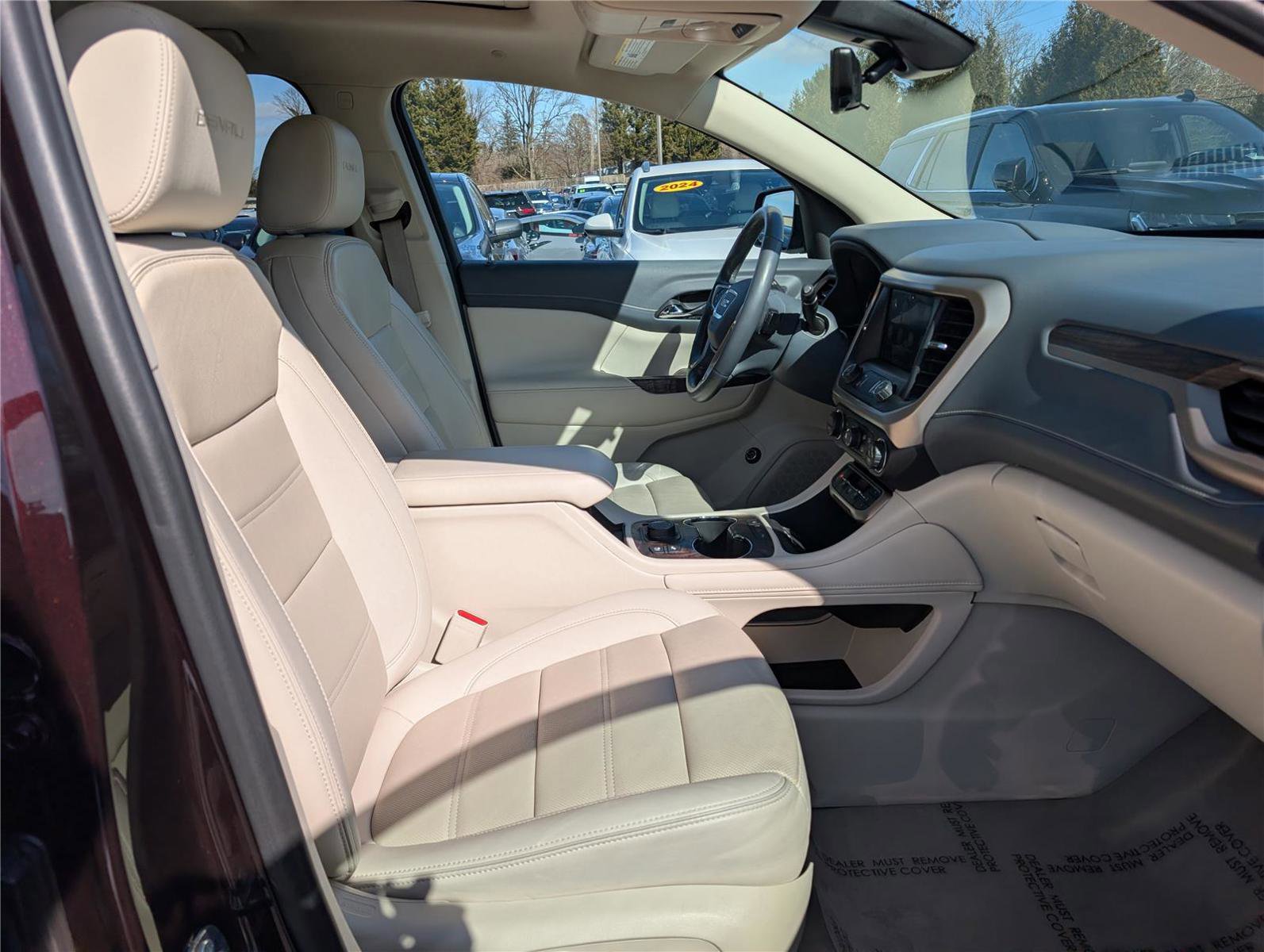 Used 2021 GMC Acadia Denali w/ Denali Ultimate Package image 11