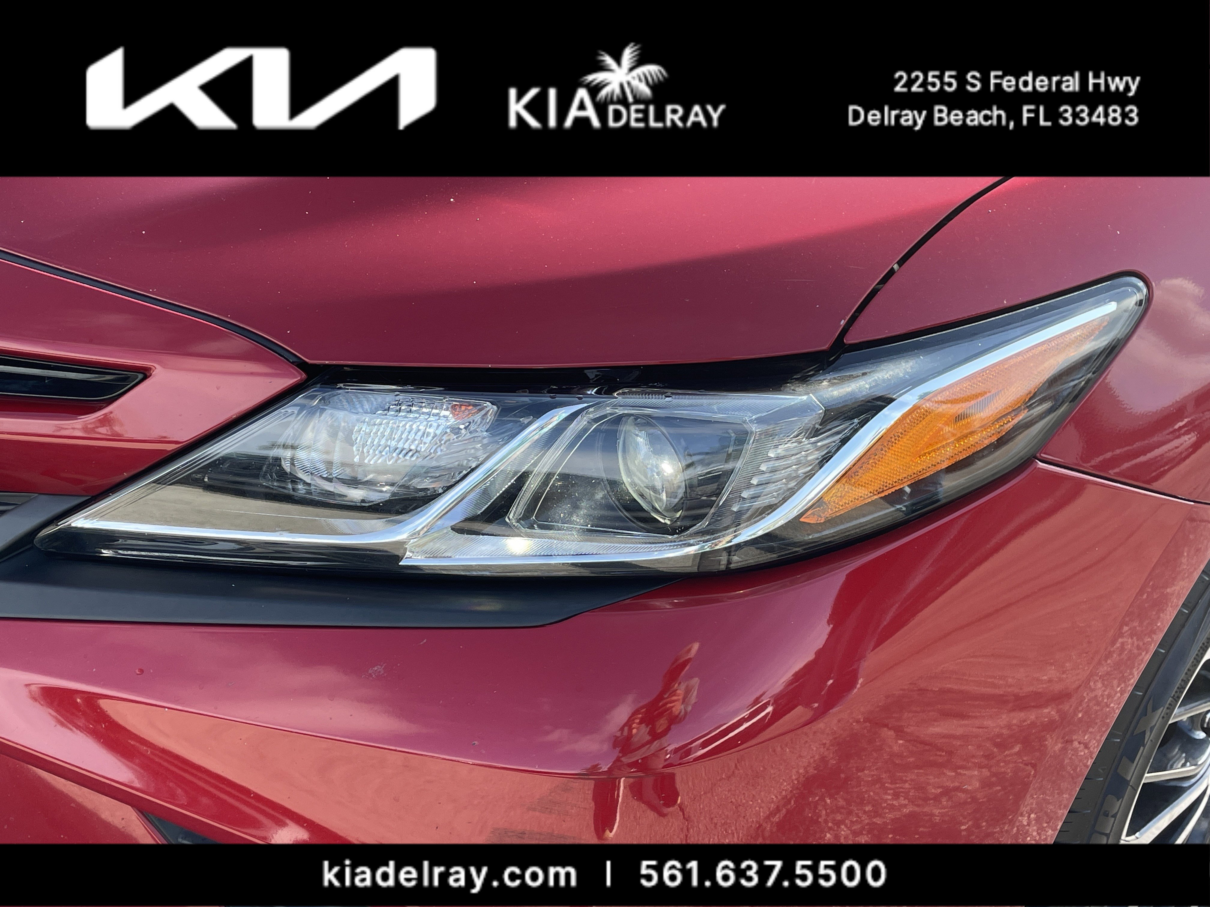 Used 2019 Toyota Camry SE image 6