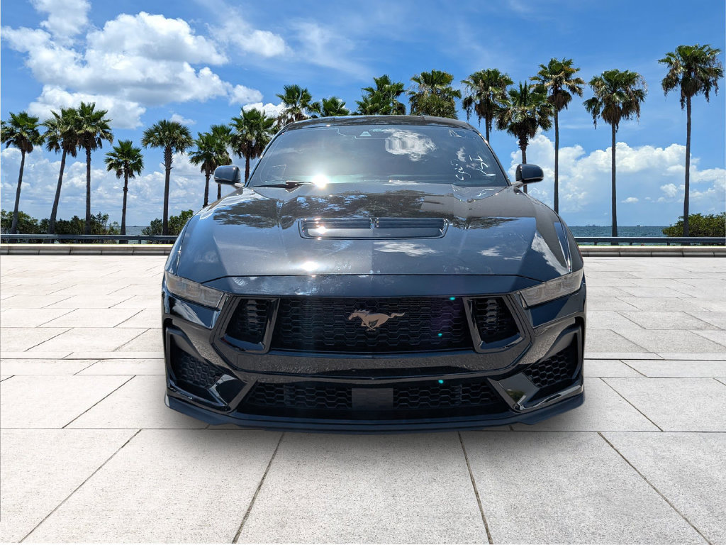 Used 2025 Ford Mustang GT Premium w/ GT Performance Package RWD image 2
