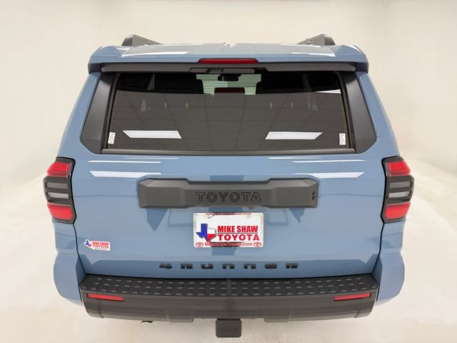 New 2026 Toyota 4Runner SR5 AWD/4WD image 39