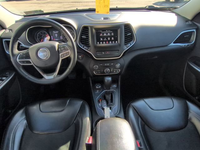 Used 2019 Jeep Cherokee Latitude Plus w/ Cold Weather Group image 22