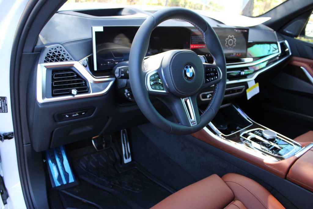 New 2026 BMW X5 M60i w/ Climate Comfort Package image 44