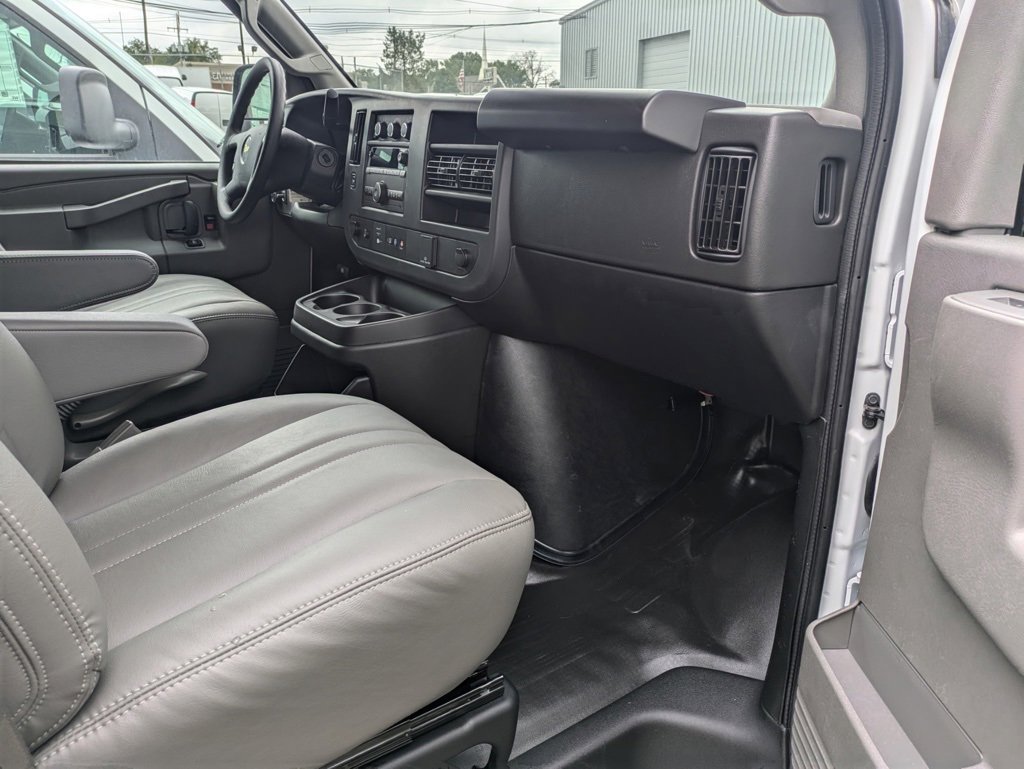 New 2025 Chevrolet Express 2500 Extended w/ Driver Convenience Package image 10