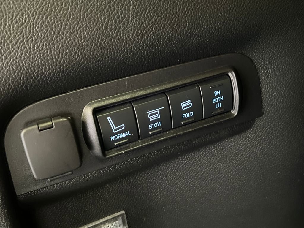 Used 2016 Ford Explorer Limited image 44