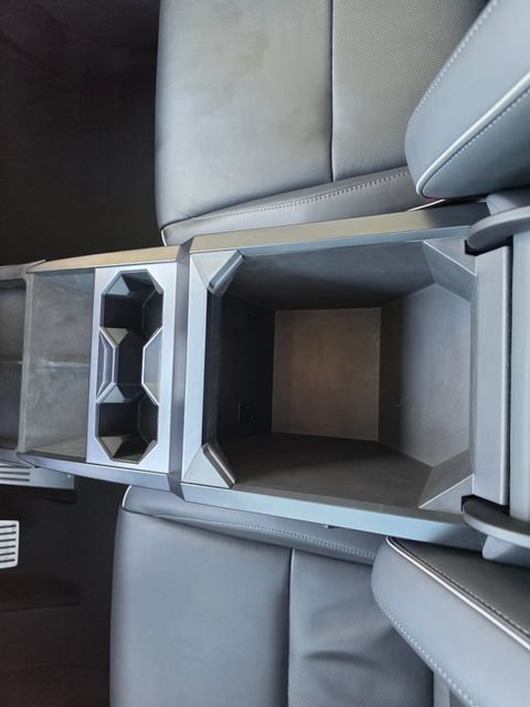Used 2024 Tesla Cybertruck Cyberbeast AWD/4WD image 63