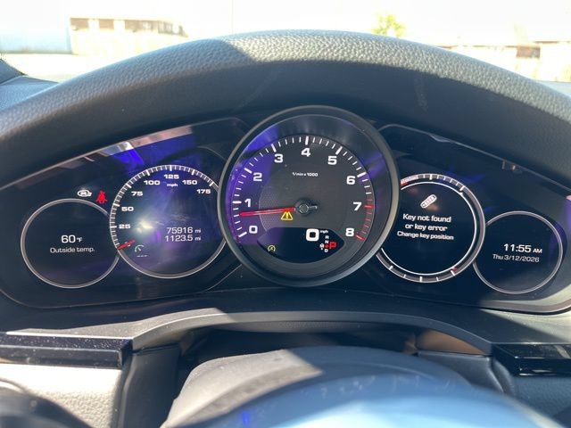 Used 2020 Porsche Cayenne AWD/4WD image 17