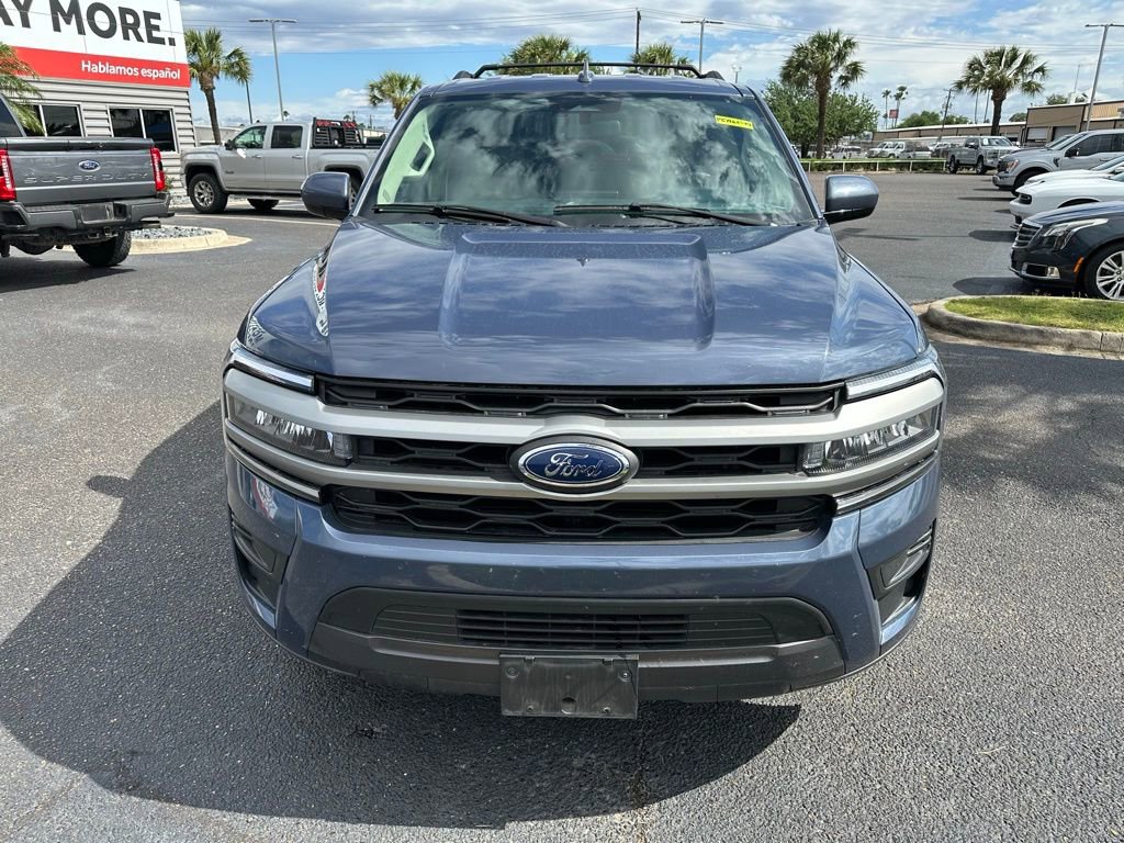 Used 2023 Ford Expedition XLT image 9