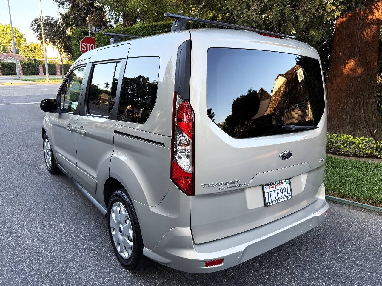 Used 2014 Ford Transit Connect XLT FWD image 4
