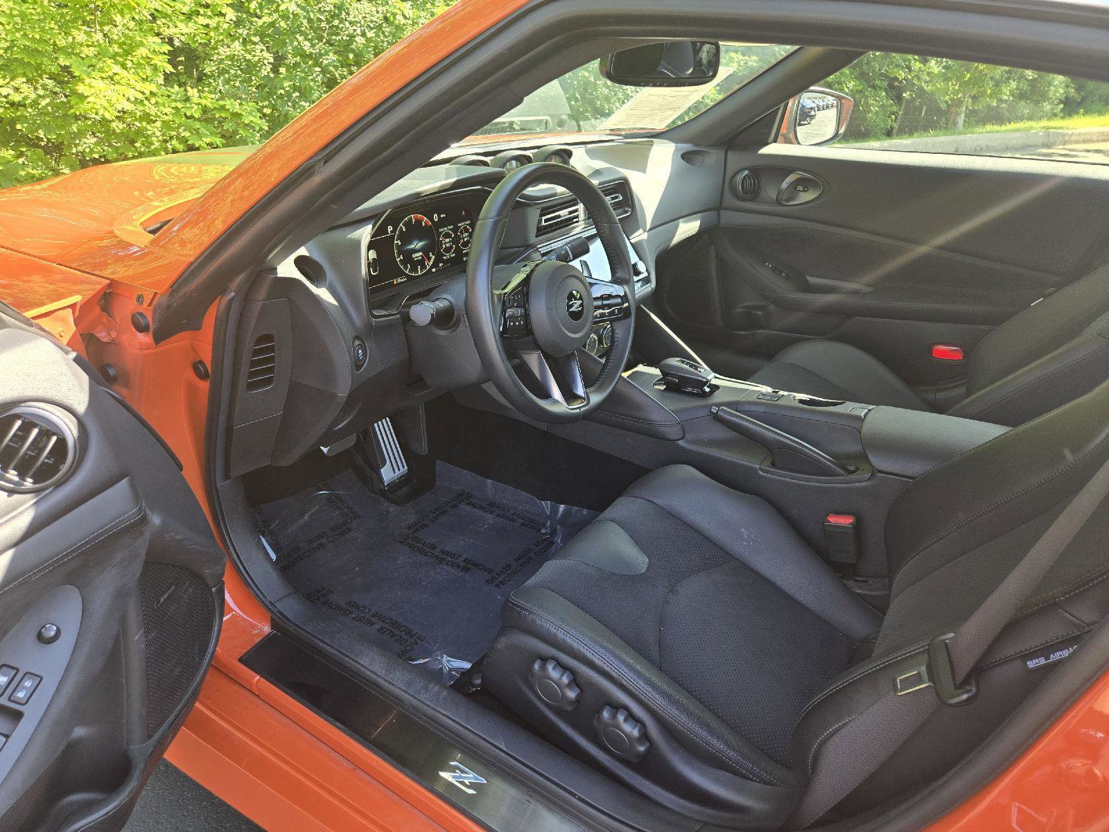Used 2024 Nissan Z Performance w/ Heritage Edition RWD image 11
