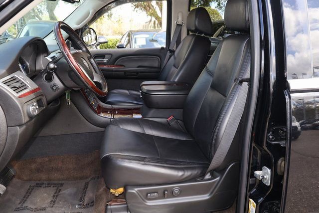 Used 2009 Cadillac Escalade Hybrid image 14