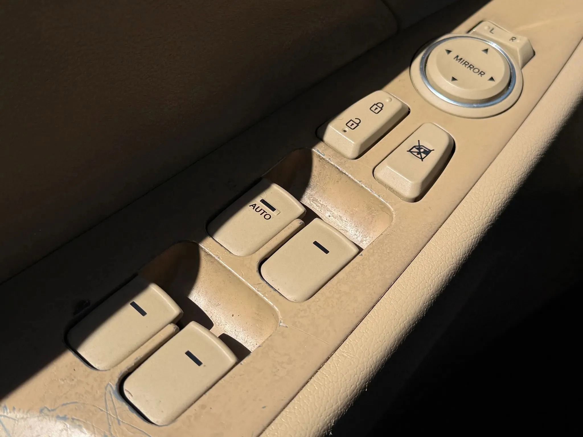 Used 2015 Hyundai Sonata Hybrid image 23