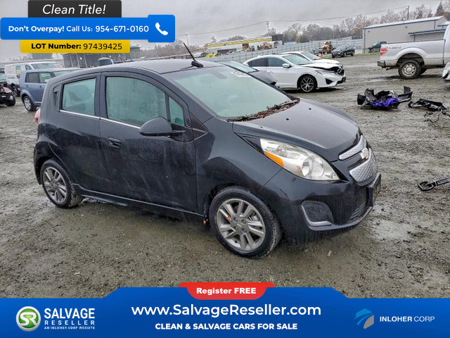 Used 2014 Chevrolet Spark LT image 5