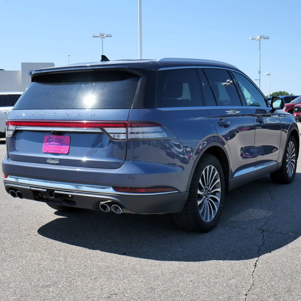 Used 2021 Lincoln Aviator Reserve w/ Elements Package Plus AWD/4WD image 11