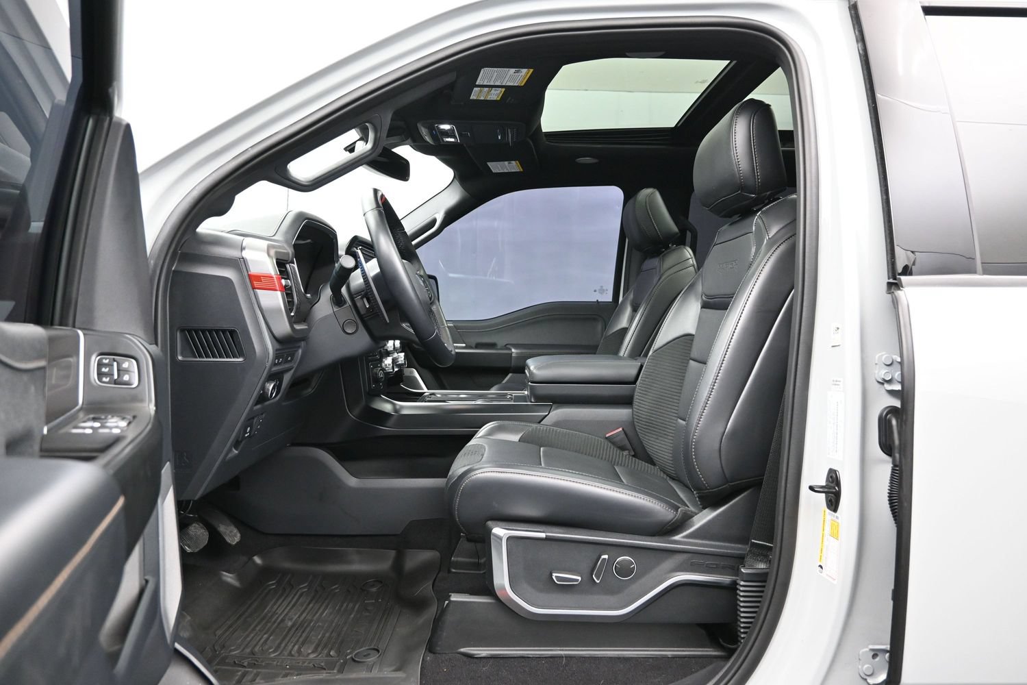 Used 2023 Ford F150 Raptor w/ Raptor Carbon Fiber Package AWD/4WD image 9