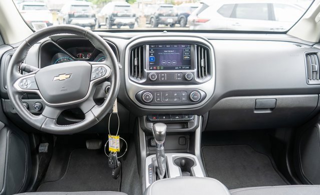 Used 2022 Chevrolet Colorado LT image 13