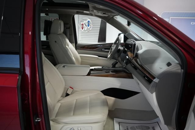 Used 2024 Cadillac Escalade Sport Platinum AWD/4WD image 23