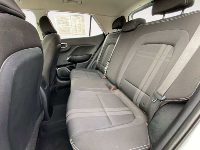 Used 2020 Hyundai Venue SEL image 13