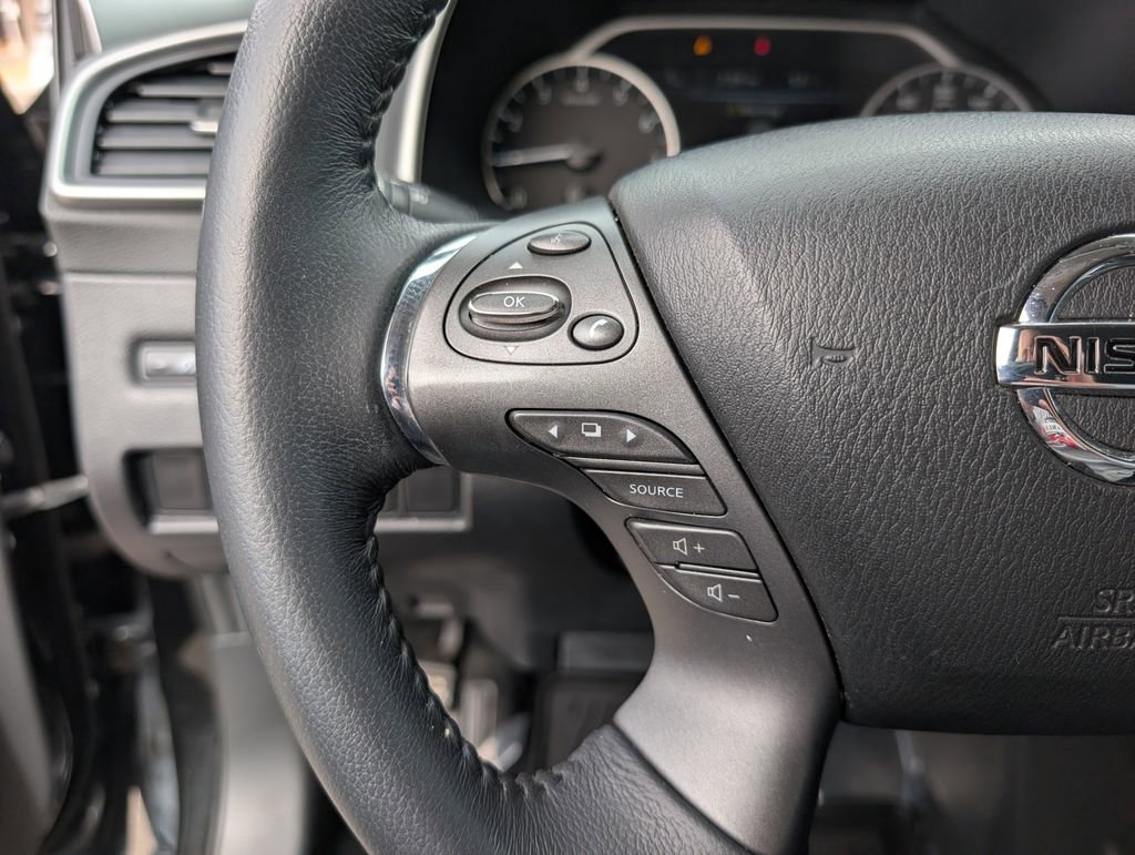 Used 2019 Nissan Murano SV w/ Premium Package image 24