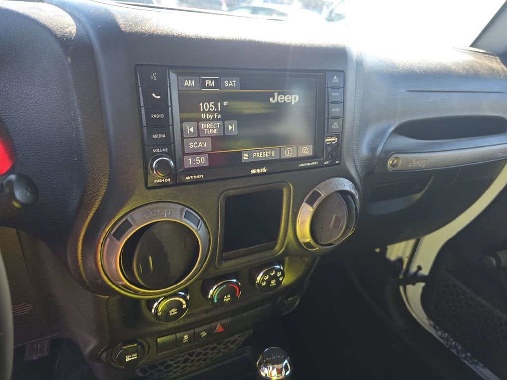 Used 2017 Jeep Wrangler Sport w/ Connectivity Group image 11