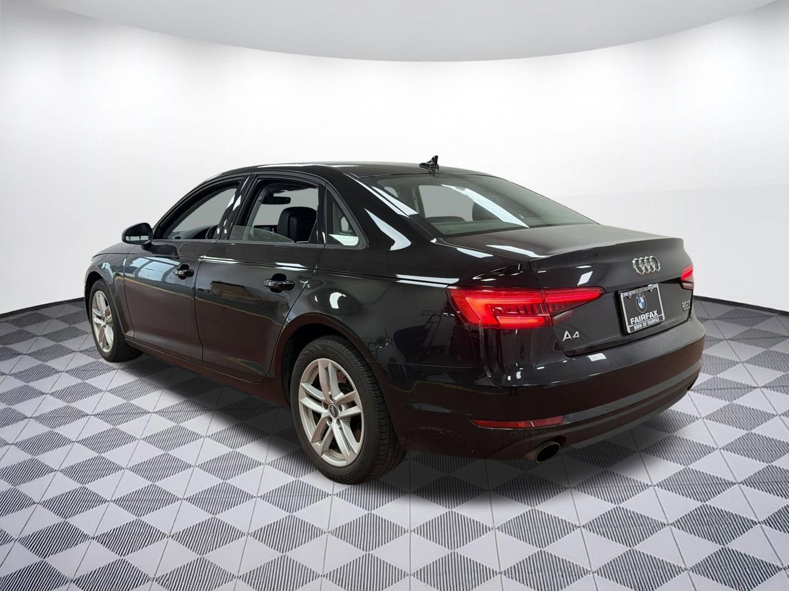 Used 2017 Audi A4 2.0T Premium image 3