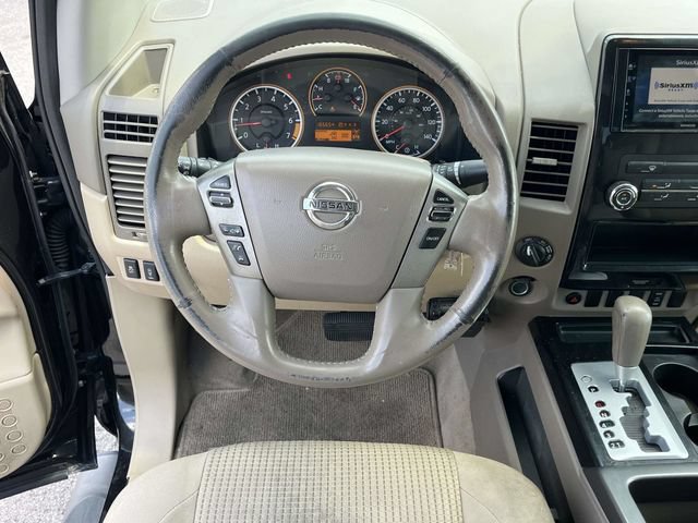 Used 2014 Nissan Titan SV w/ SV Value Truck Package AWD/4WD image 17