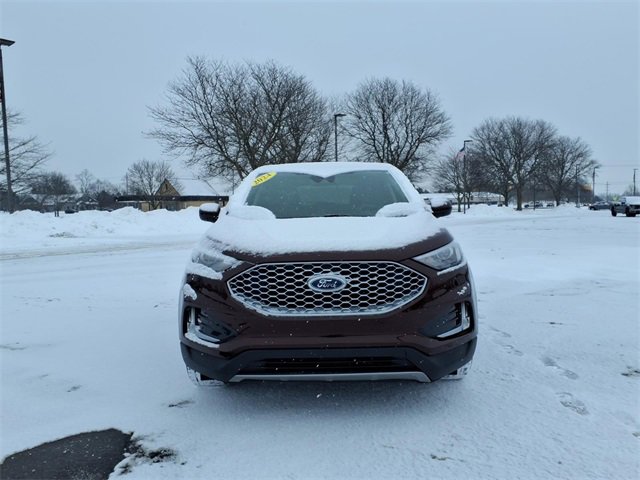Certified 2024 Ford Edge SEL w/ Convenience Package image 2