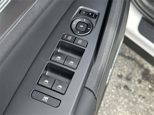 New 2026 Kia Sportage SX image 8