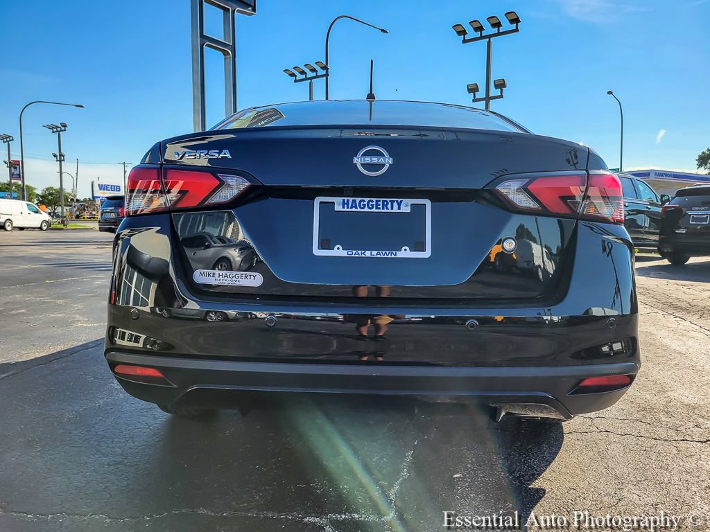 Used 2025 Nissan Versa S w/ Trunk Package FWD image 5