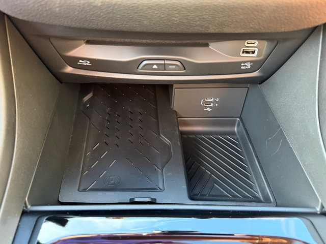 New 2026 Chrysler Pacifica Pinnacle image 37