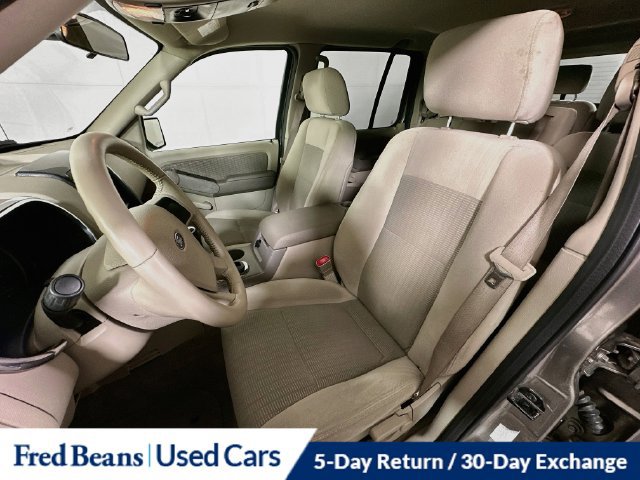 Used 2006 Ford Explorer XLT AWD/4WD image 23