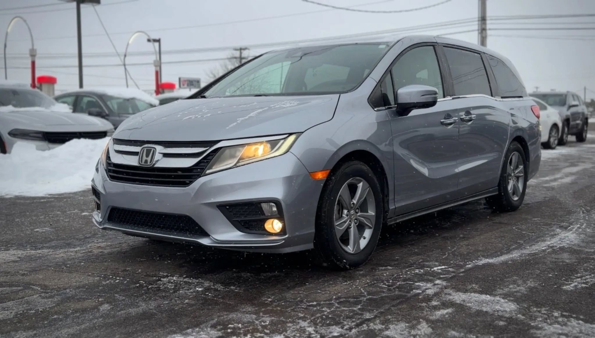 Used 2018 Honda Odyssey EX image 5