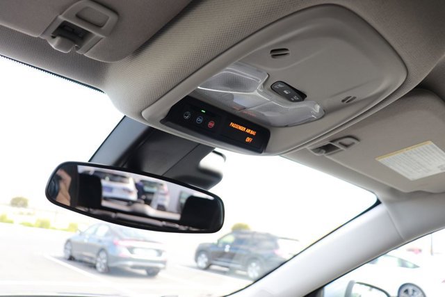 Used 2025 Buick Encore GX Preferred FWD image 21