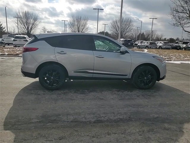 New 2026 Acura RDX SH-AWD image 3