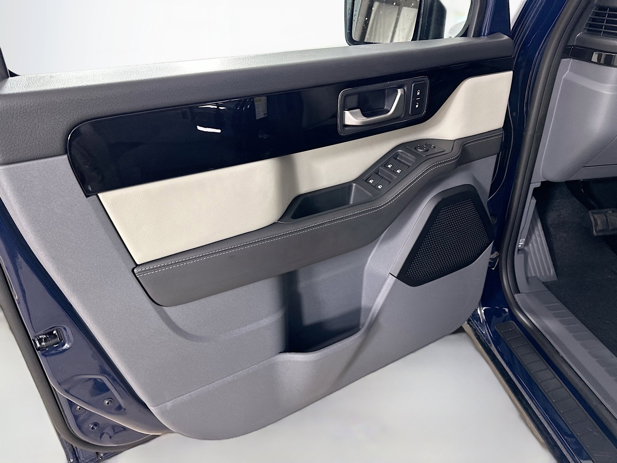 New 2026 INEOS Grenadier AWD/4WD image 17