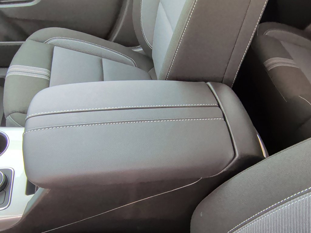 New 2026 Chevrolet Blazer LT w/ Convenience Package FWD image 29