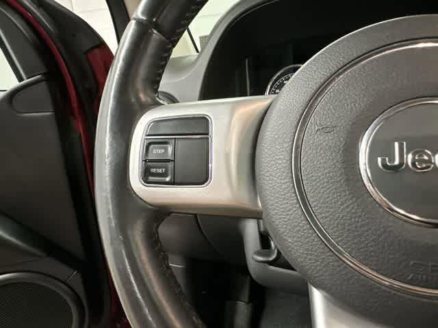 Used 2016 Jeep Compass High Altitude AWD/4WD image 9