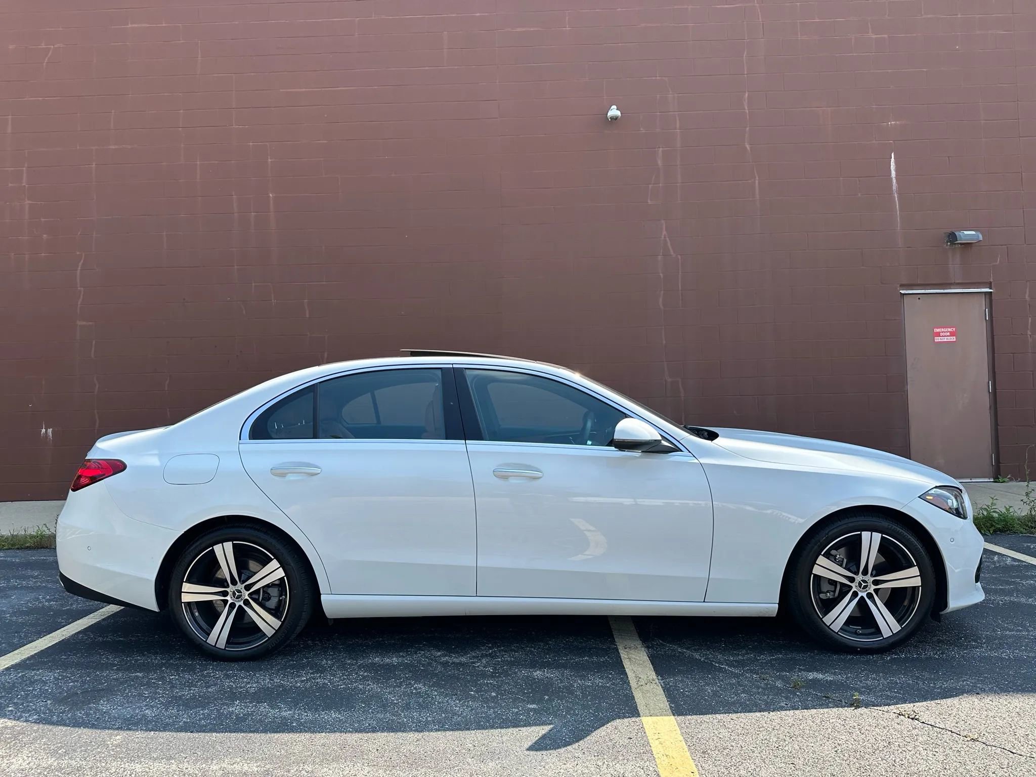 Used 2025 Mercedes-Benz C 300 4MATIC Sedan image 7