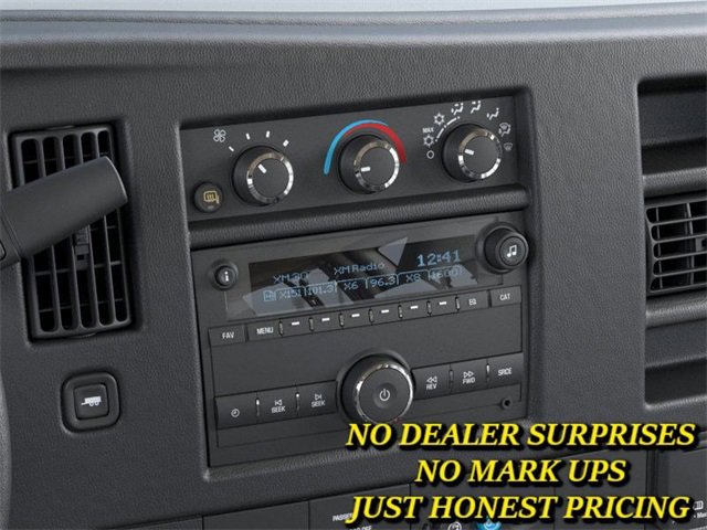 New 2025 Chevrolet Express 2500 Work Van w/ Driver Convenience Package image 20
