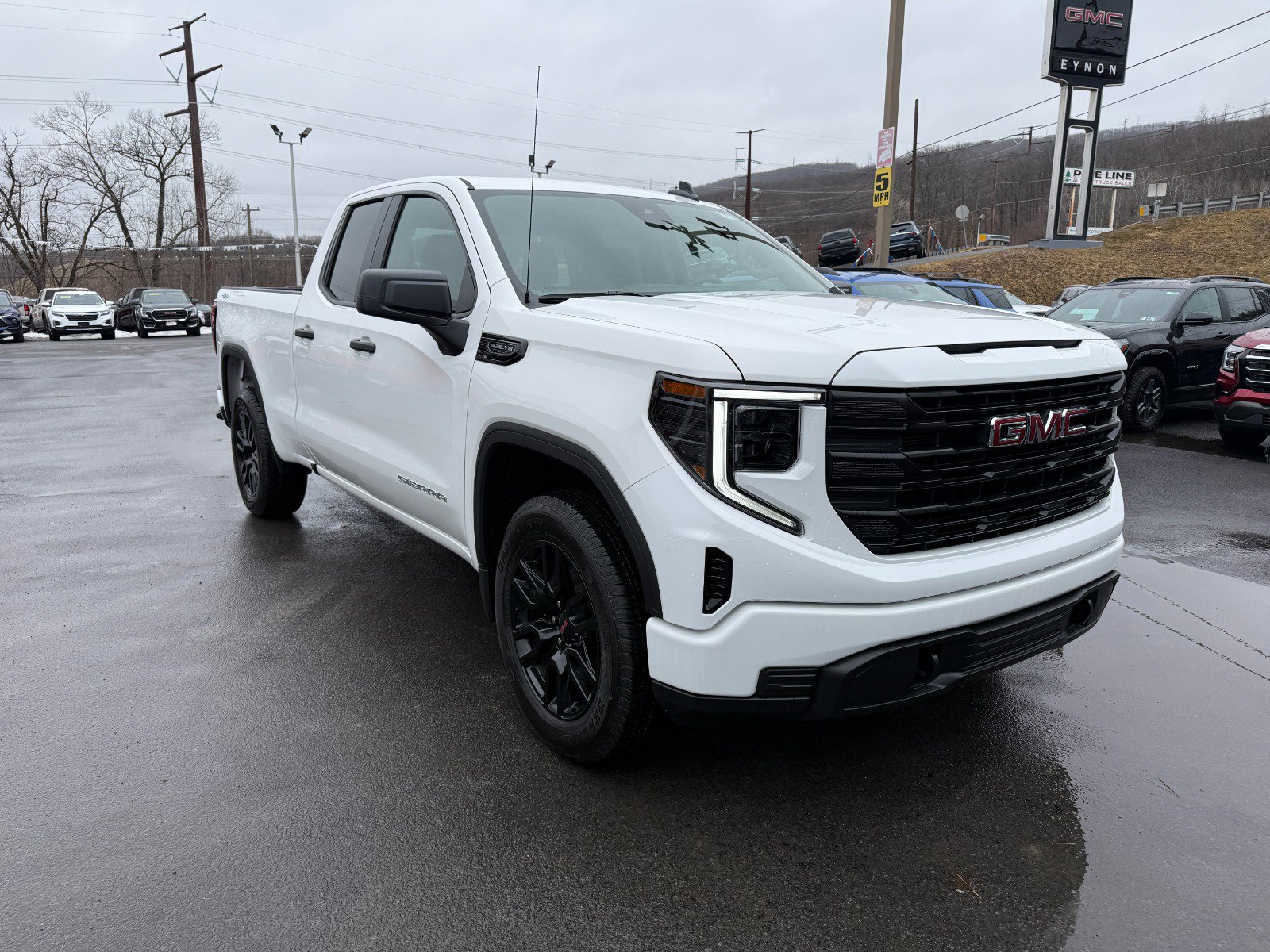 New 2026 GMC Sierra 1500 Pro w/ Graphite Edition image 7
